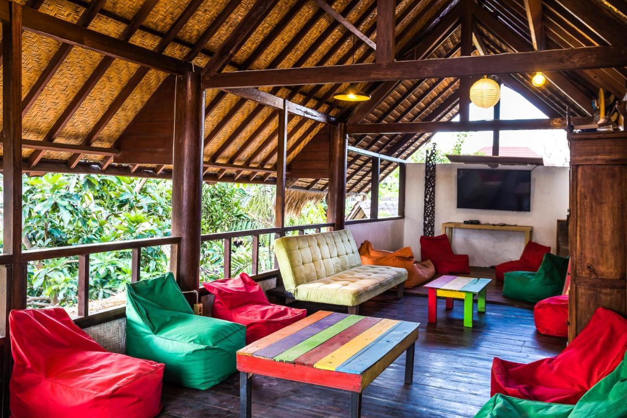 Woodstock Gili - Garden And Bungalows Hotel Gili Trawangan Kültér fotó